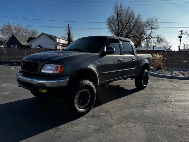 2002 Ford F-150 Lariat