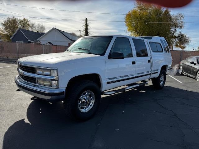 1999 Chevrolet K2500 LS