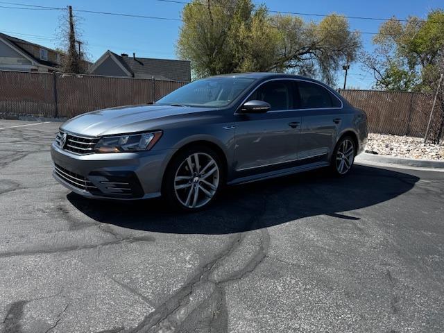 2017 Volkswagen Passat R-Line