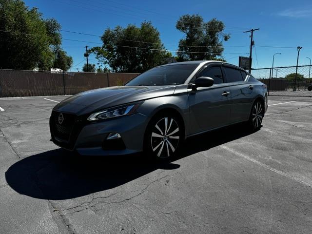2022 Nissan Altima SR