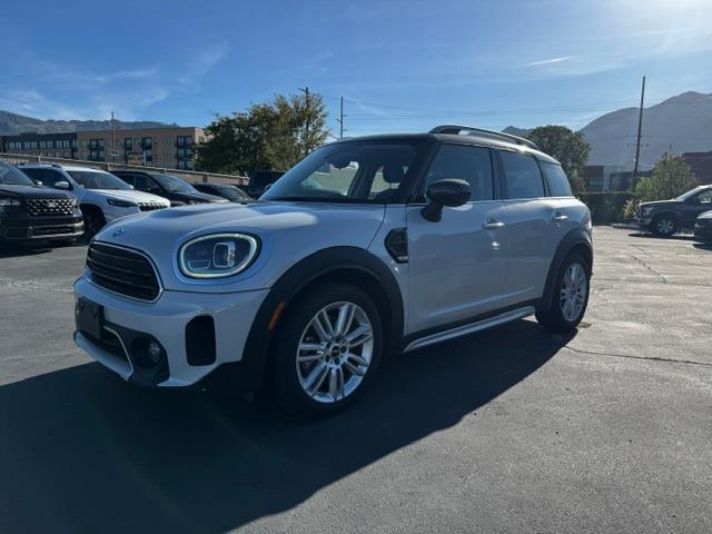 2022 MINI Countryman Base