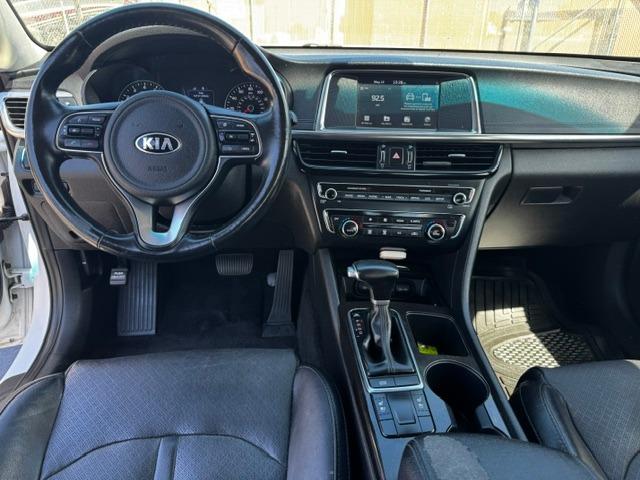 Vehicle Photograph