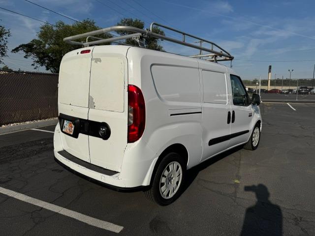 Vehicle Photograph