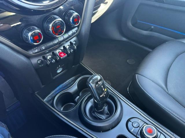 Vehicle Photograph