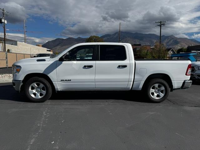 Vehicle Photograph