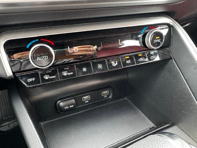 Vehicle Photograph