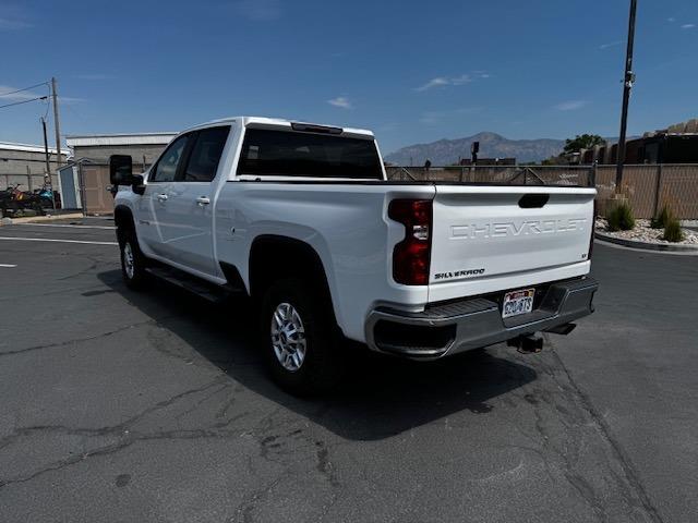 Vehicle Photograph