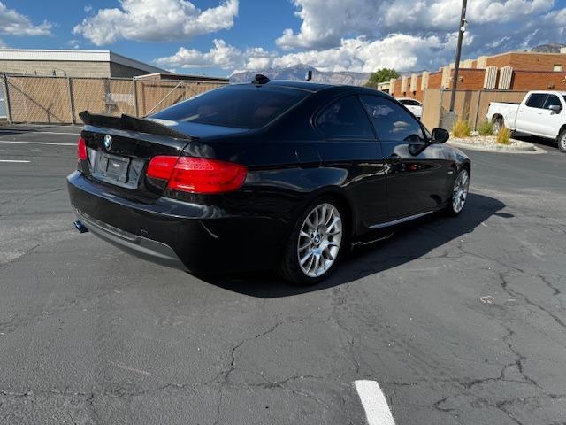 Vehicle Photograph