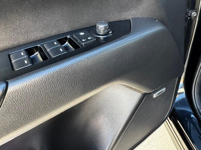 Vehicle Photograph