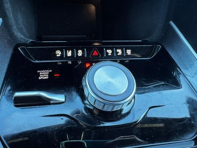 Vehicle Photograph