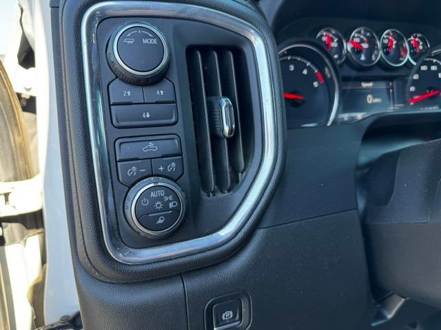 Vehicle Photograph