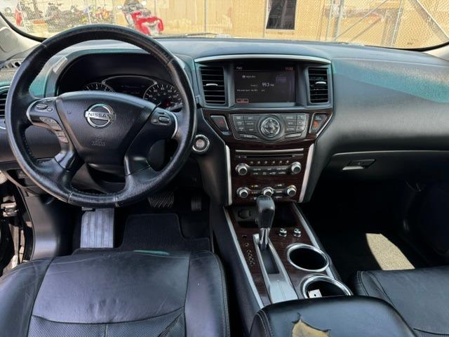 Vehicle Photograph