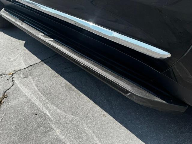 Vehicle Photograph