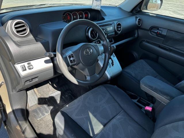 Vehicle Photograph