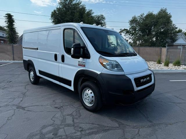 Vehicle Photograph