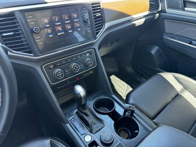 Vehicle Photograph