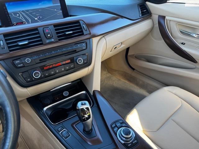 Vehicle Photograph