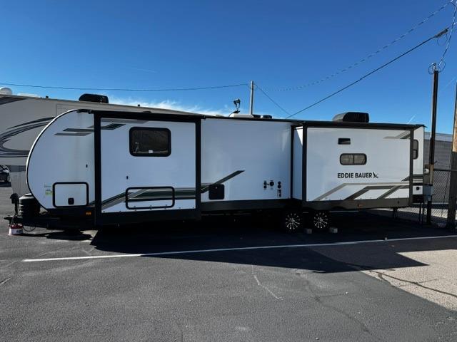 Vehicle Photograph