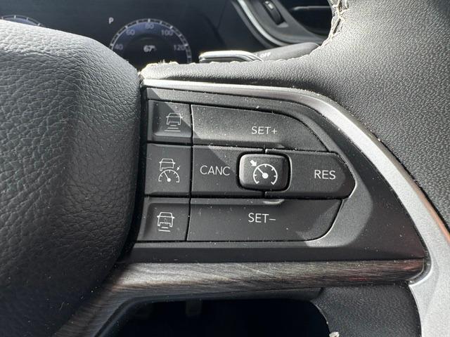 Vehicle Photograph