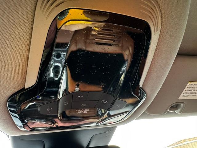 Vehicle Photograph