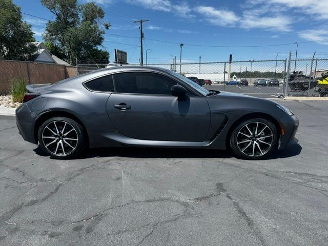 Vehicle Photograph