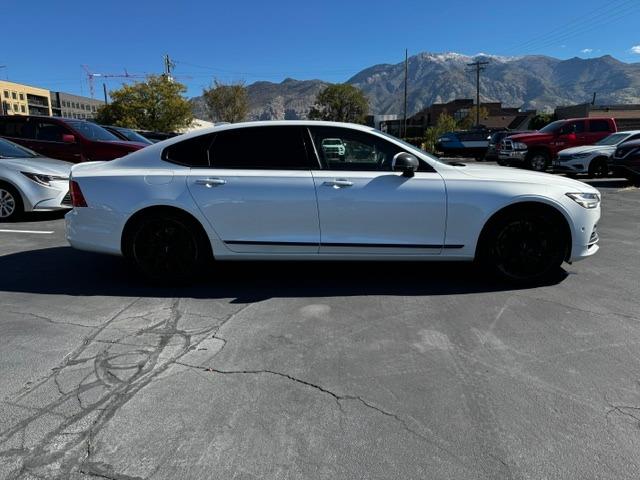 Vehicle Photograph