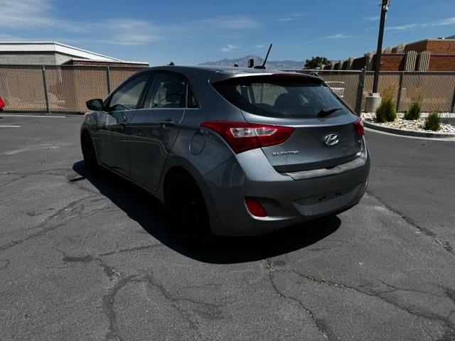 Vehicle Photograph