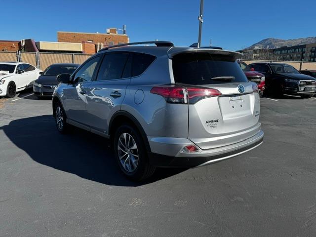 Vehicle Photograph
