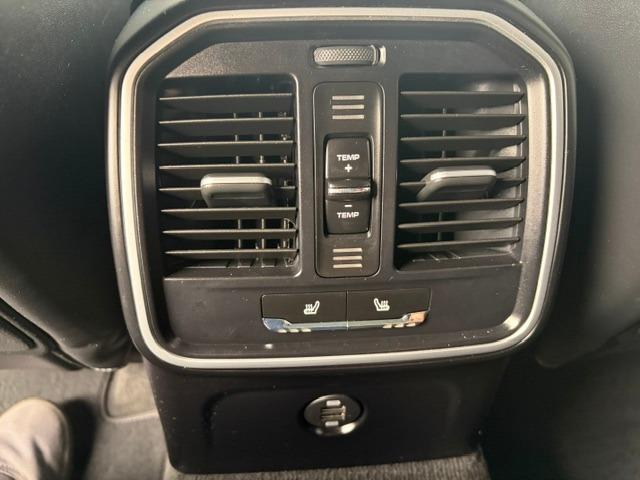 Vehicle Photograph
