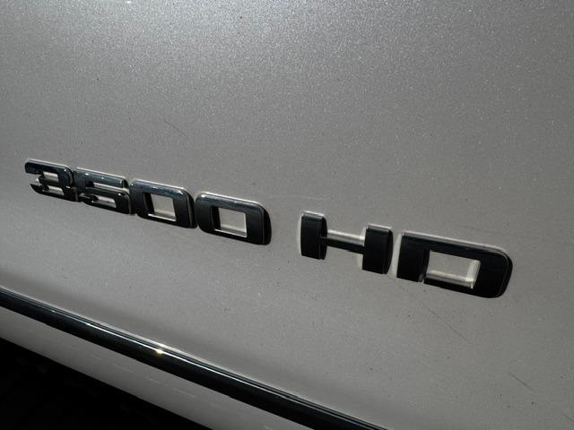 Vehicle Photograph