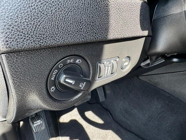 Vehicle Photograph