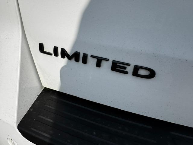 Vehicle Photograph