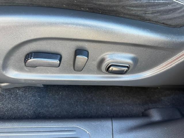 Vehicle Photograph