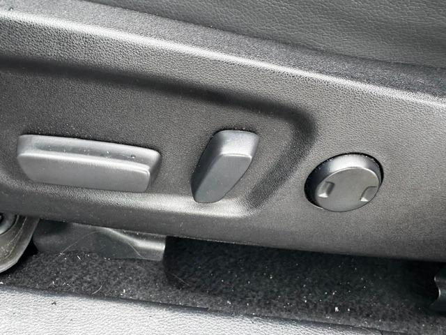 Vehicle Photograph