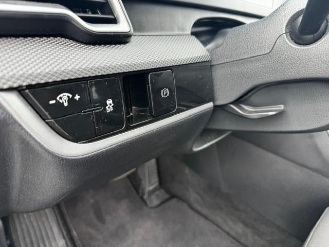 Vehicle Photograph