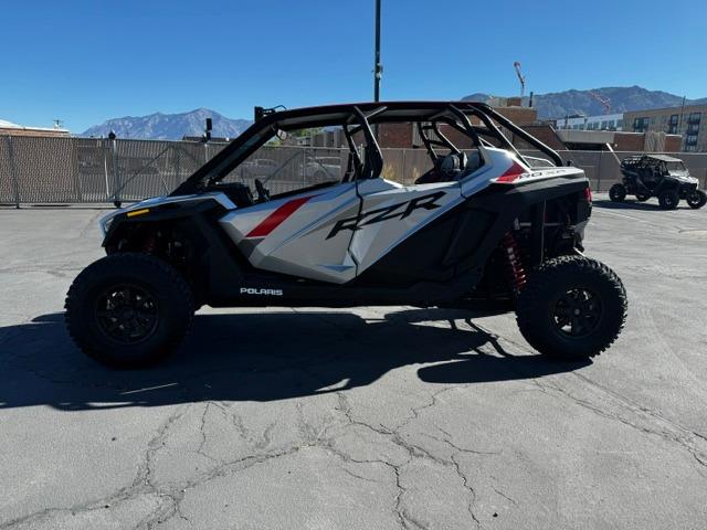 Vehicle Photograph