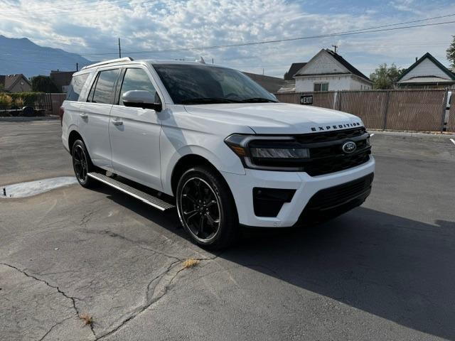 Vehicle Photograph