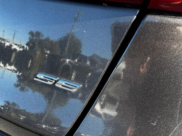 Vehicle Photograph