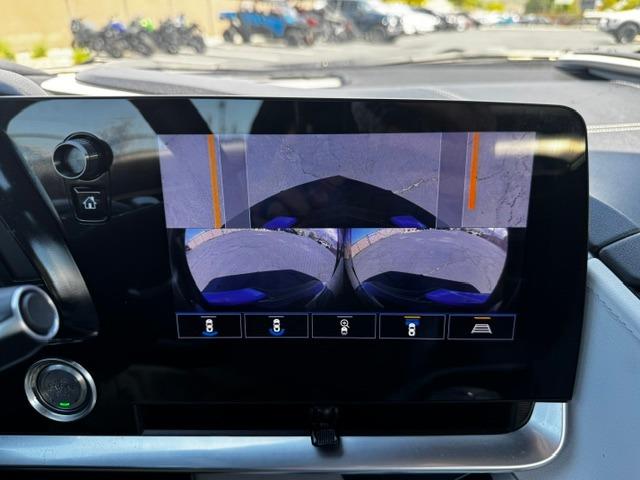 Vehicle Photograph