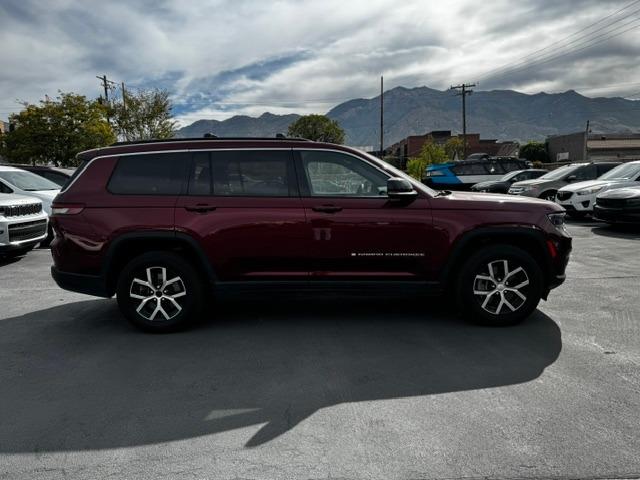 Vehicle Photograph