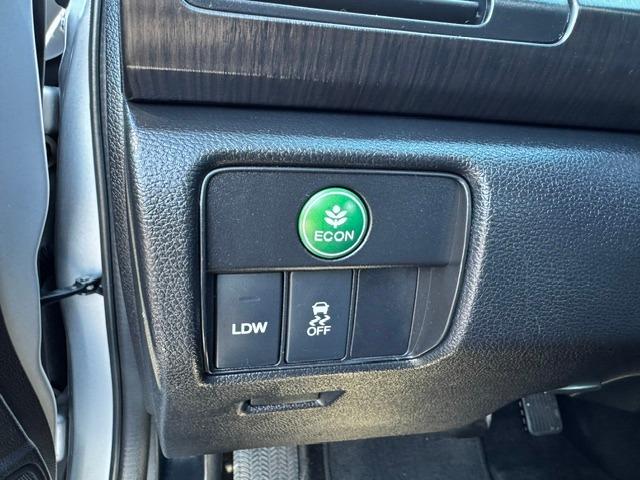 Vehicle Photograph