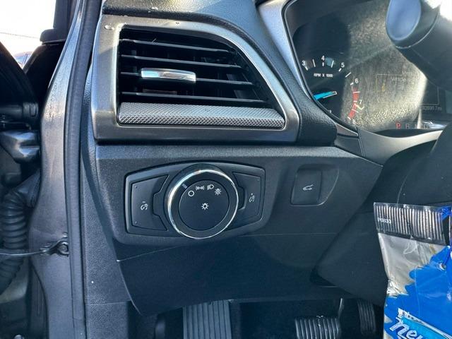 Vehicle Photograph