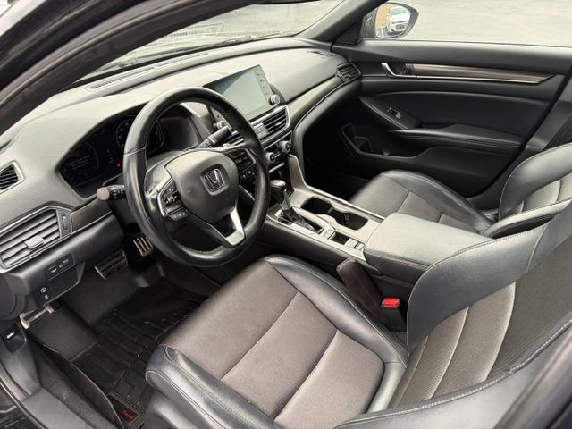 Vehicle Photograph