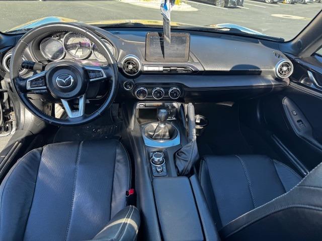 Vehicle Photograph