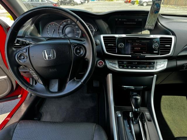 Vehicle Photograph