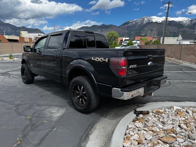 Vehicle Photograph