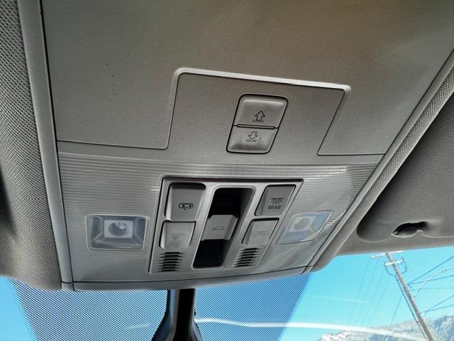 Vehicle Photograph