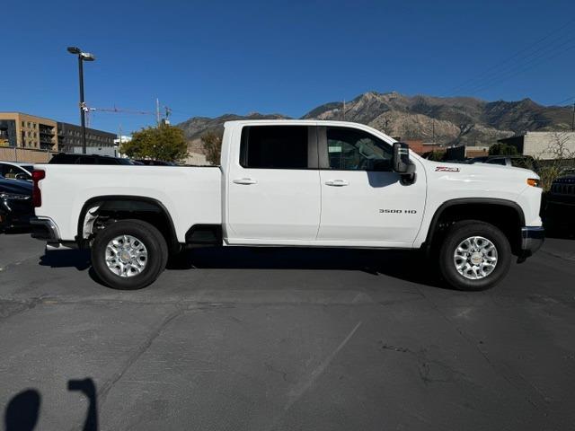 Vehicle Photograph