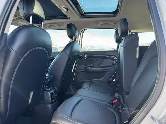 Vehicle Photograph