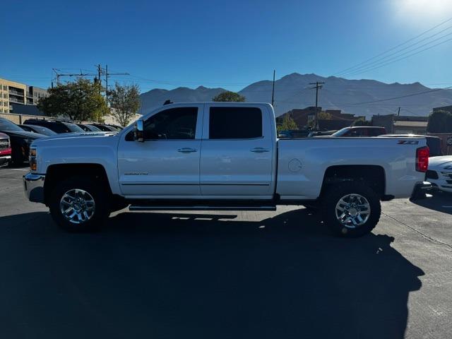 Vehicle Photograph